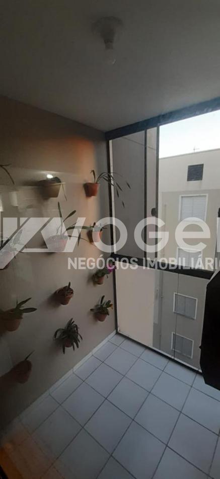 Apartamento à venda com 2 quartos, 72m² - Foto 20