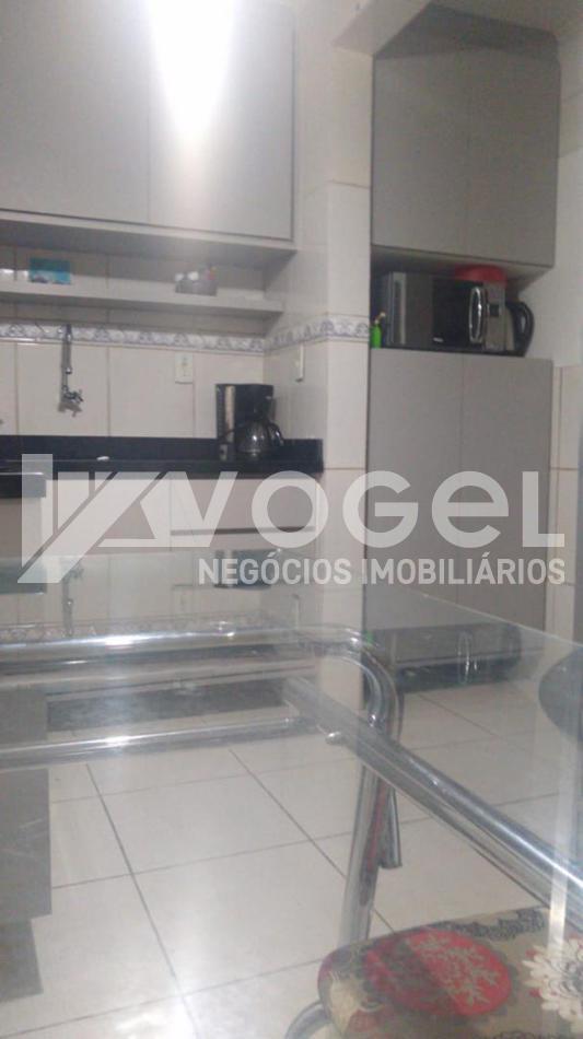 Apartamento à venda com 3 quartos - Foto 18