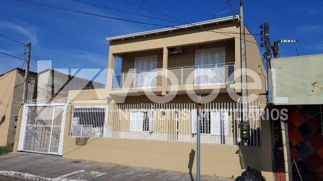 Casa à venda com 2 quartos, 197m² - Foto 1