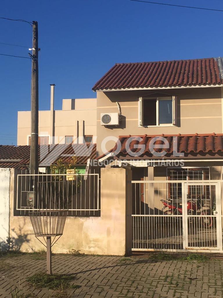 Casa à venda com 2 quartos, 77m² - Foto 1