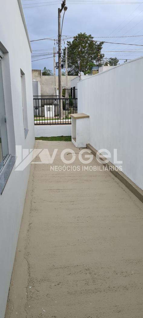 Casa à venda com 3 quartos, 65m² - Foto 13