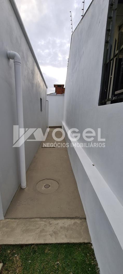 Casa à venda com 3 quartos, 65m² - Foto 14