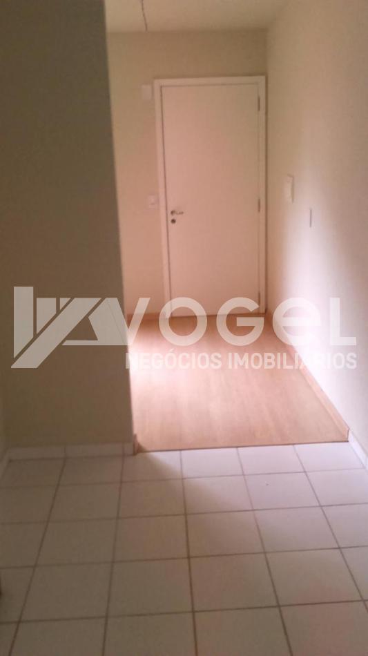 Apartamento à venda com 2 quartos, 56m² - Foto 2