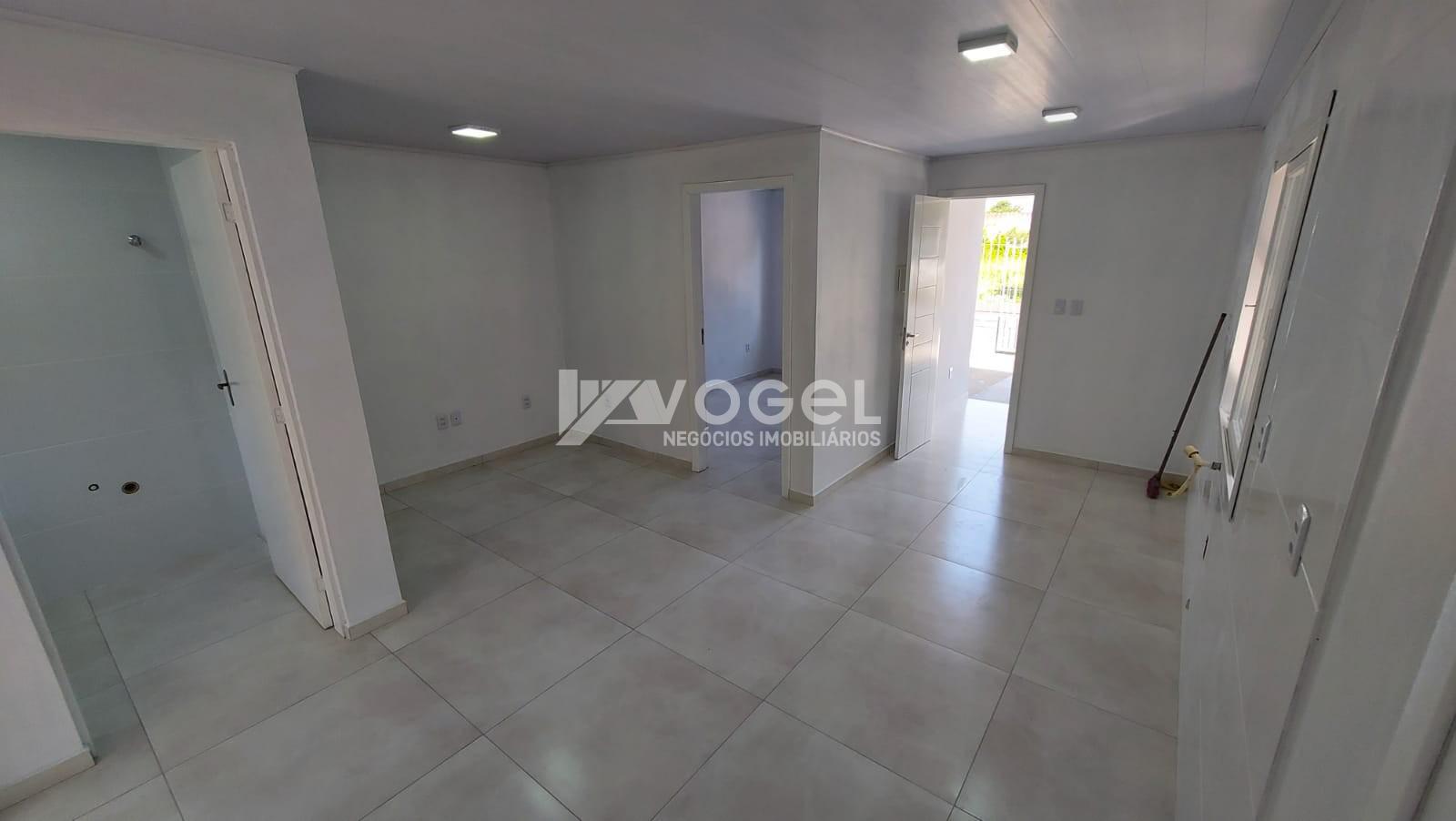 Casa à venda com 2 quartos, 60m² - Foto 4