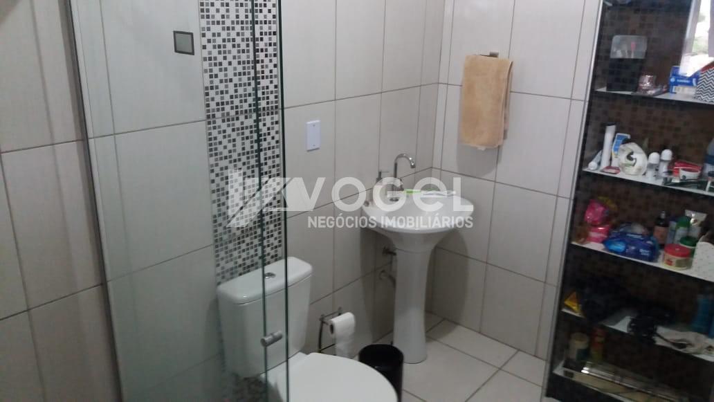 Casa à venda com 2 quartos, 100m² - Foto 25