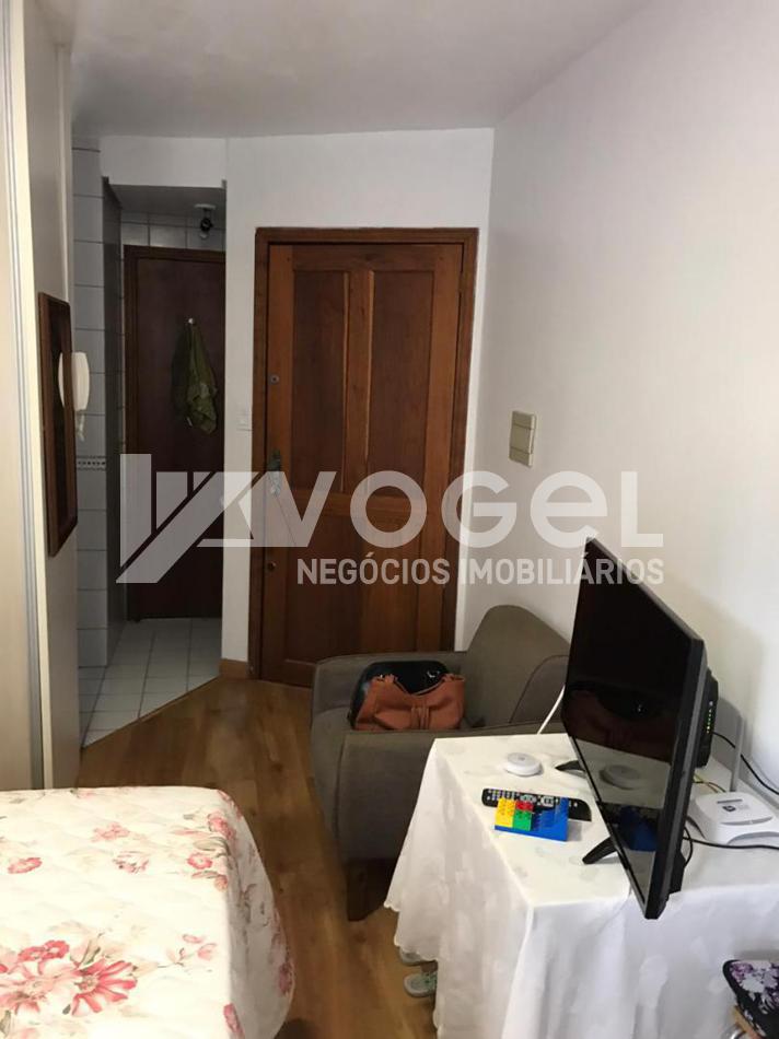 Apartamento à venda com 1 quarto, 38m² - Foto 3