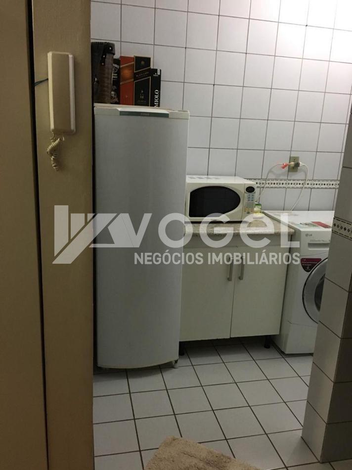 Apartamento à venda com 1 quarto, 38m² - Foto 8