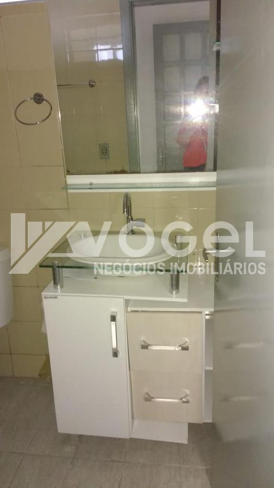 Apartamento à venda com 2 quartos, 66m² - Foto 2