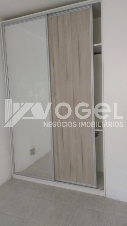 Apartamento à venda com 2 quartos, 66m² - Foto 11