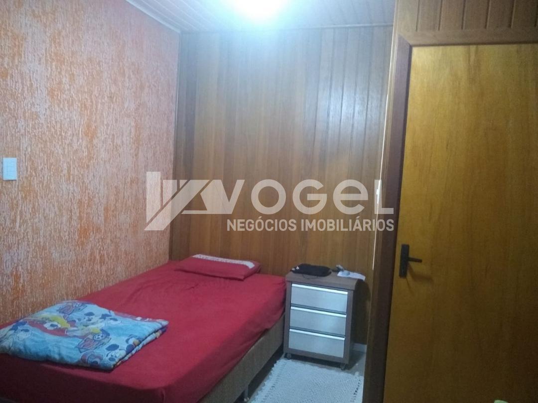 Casa à venda com 3 quartos, 200m² - Foto 3