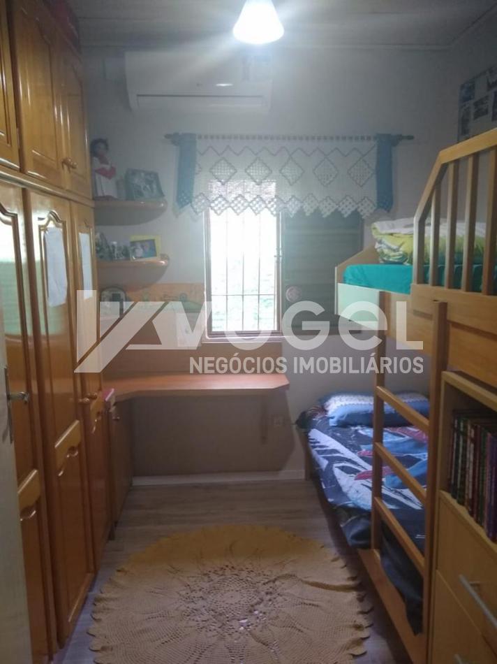 Casa à venda com 3 quartos, 200m² - Foto 16