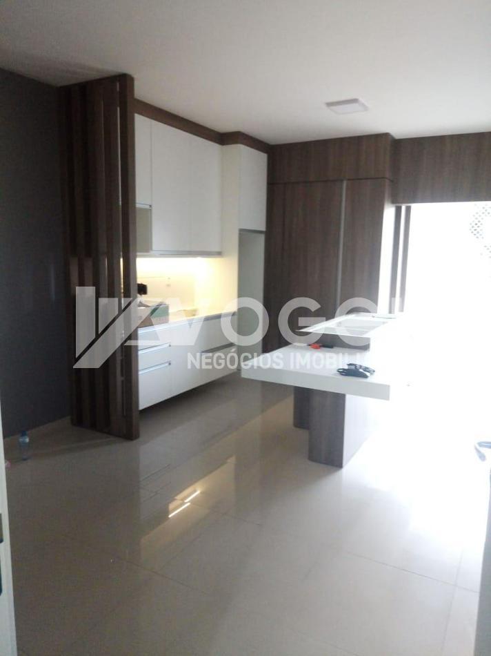 Apartamento à venda com 2 quartos, 65m² - Foto 18