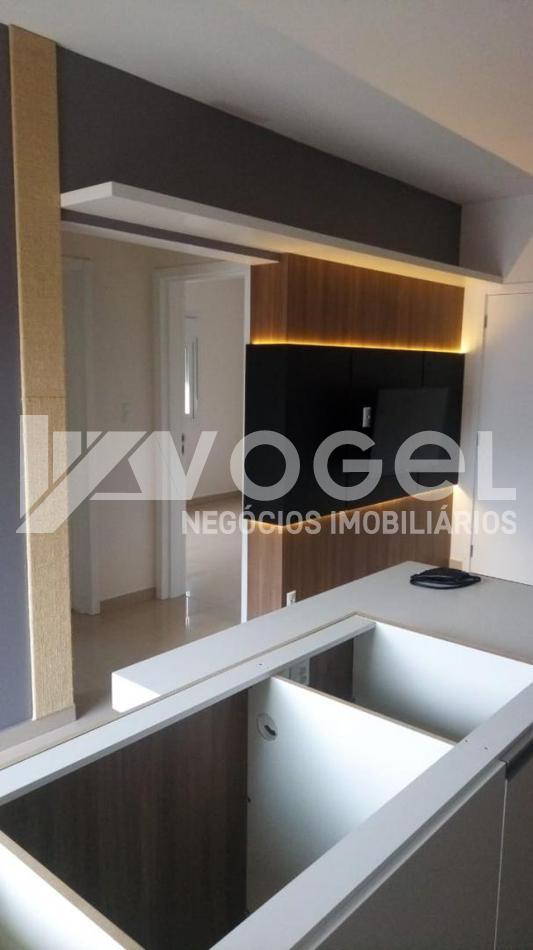 Apartamento à venda com 2 quartos, 65m² - Foto 12