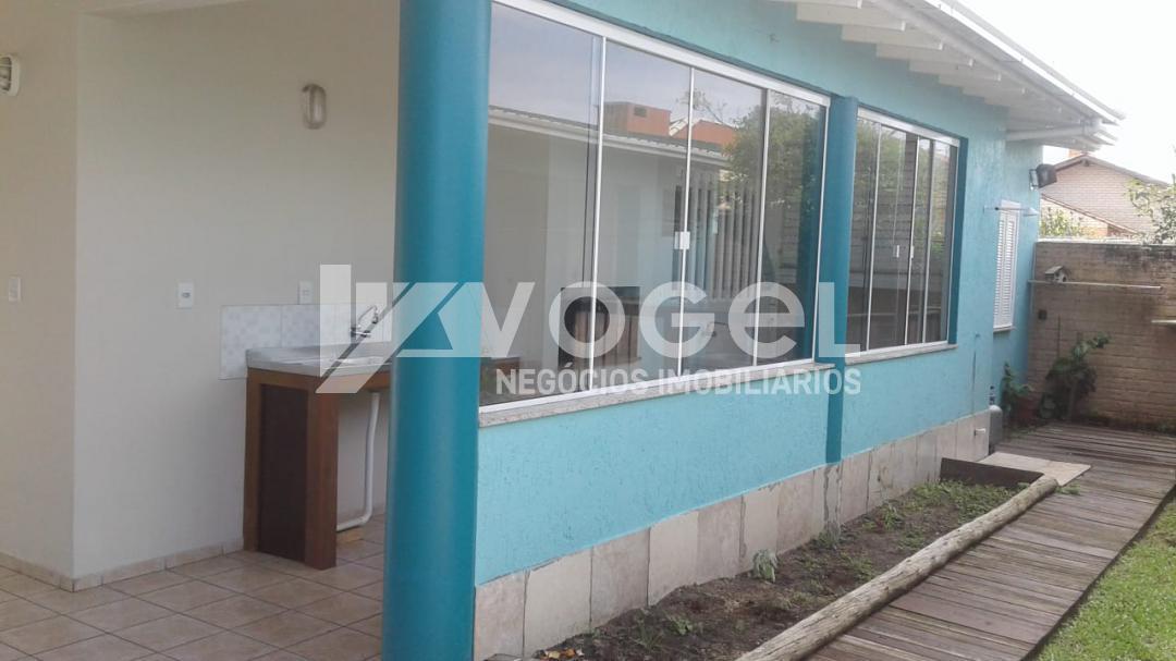 Casa à venda com 6 quartos, 184m² - Foto 9