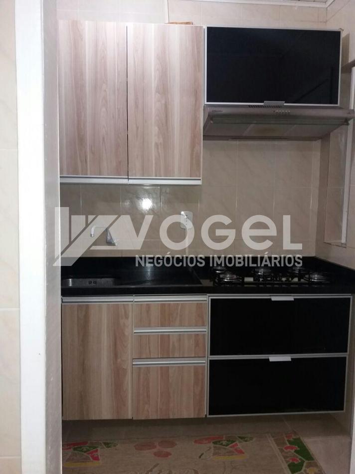 Casa à venda com 3 quartos, 450m² - Foto 4