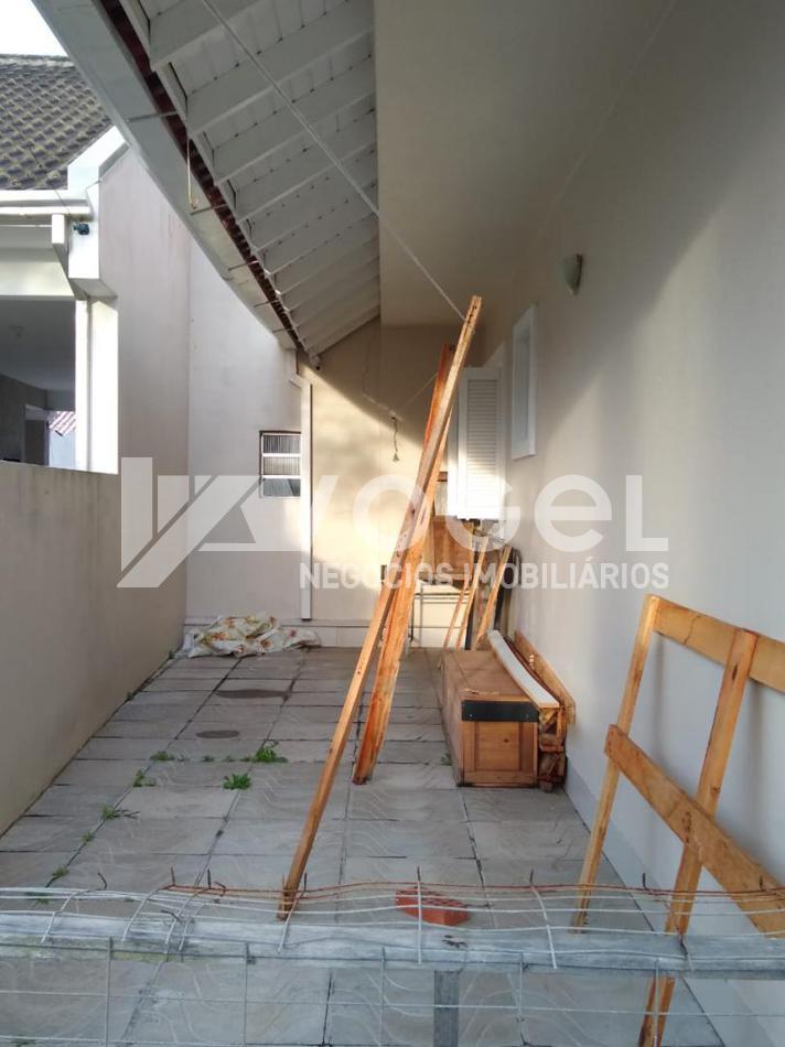 Casa à venda com 4 quartos, 272m² - Foto 3