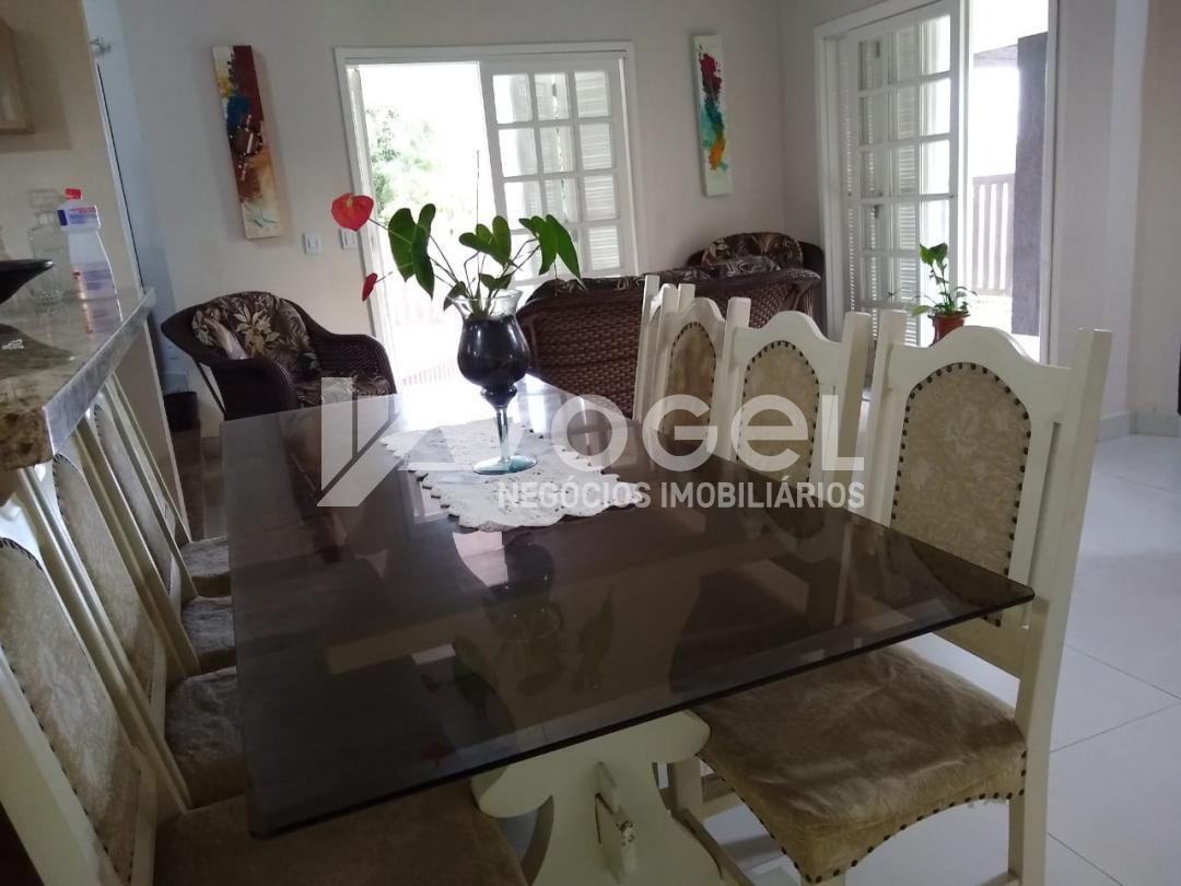 Casa à venda com 4 quartos, 272m² - Foto 53