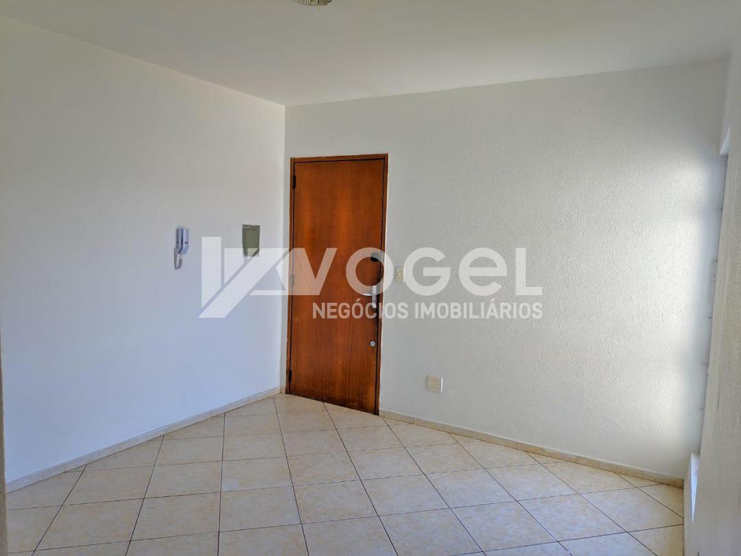 Apartamento à venda com 2 quartos, 63m² - Foto 2