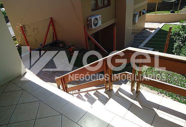 Casa à venda com 3 quartos, 226m² - Foto 13