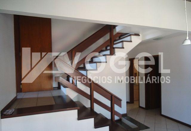 Casa à venda com 3 quartos, 226m² - Foto 15