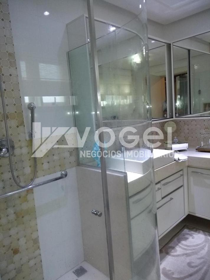 Apartamento à venda com 3 quartos, 1620m² - Foto 4