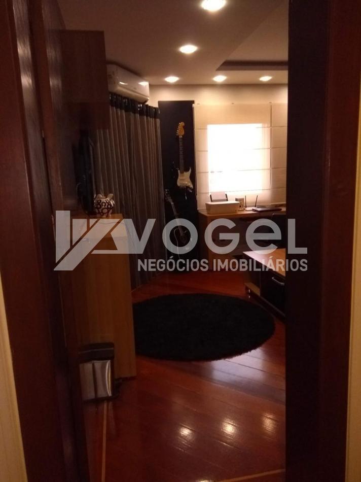 Apartamento à venda com 3 quartos, 1620m² - Foto 28