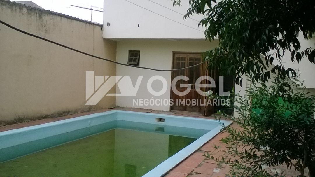 Casa à venda com 3 quartos, 210m² - Foto 6