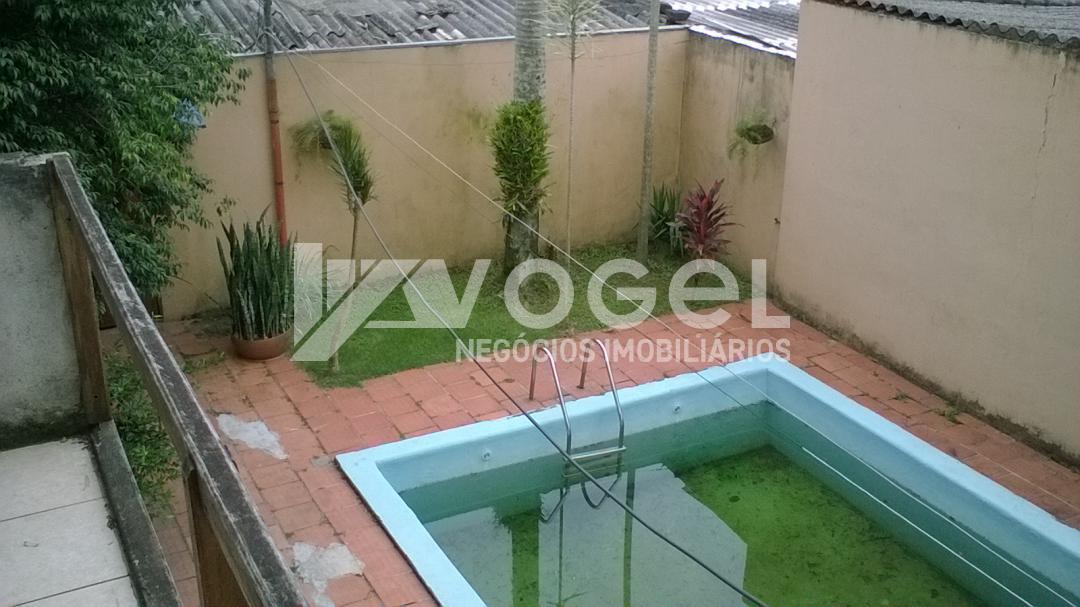 Casa à venda com 3 quartos, 210m² - Foto 20