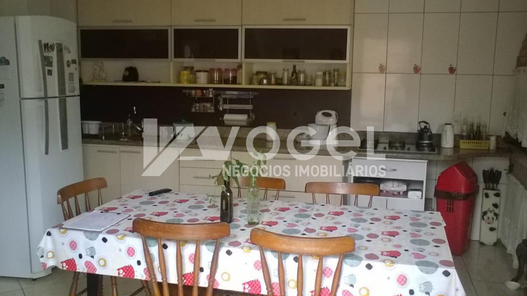 Casa à venda com 3 quartos, 210m² - Foto 24