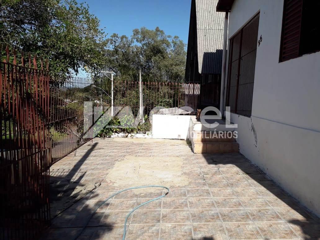 Casa à venda com 3 quartos, 140m² - Foto 2