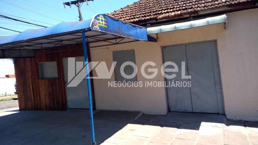 Casa à venda com 2 quartos, 300m² - Foto 1