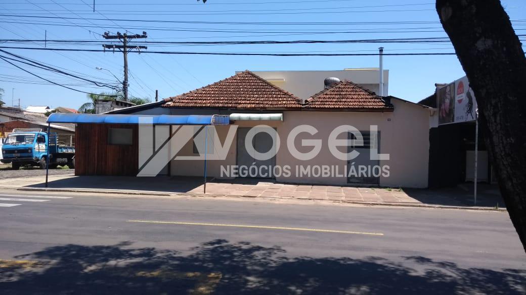 Casa à venda com 2 quartos, 300m² - Foto 2