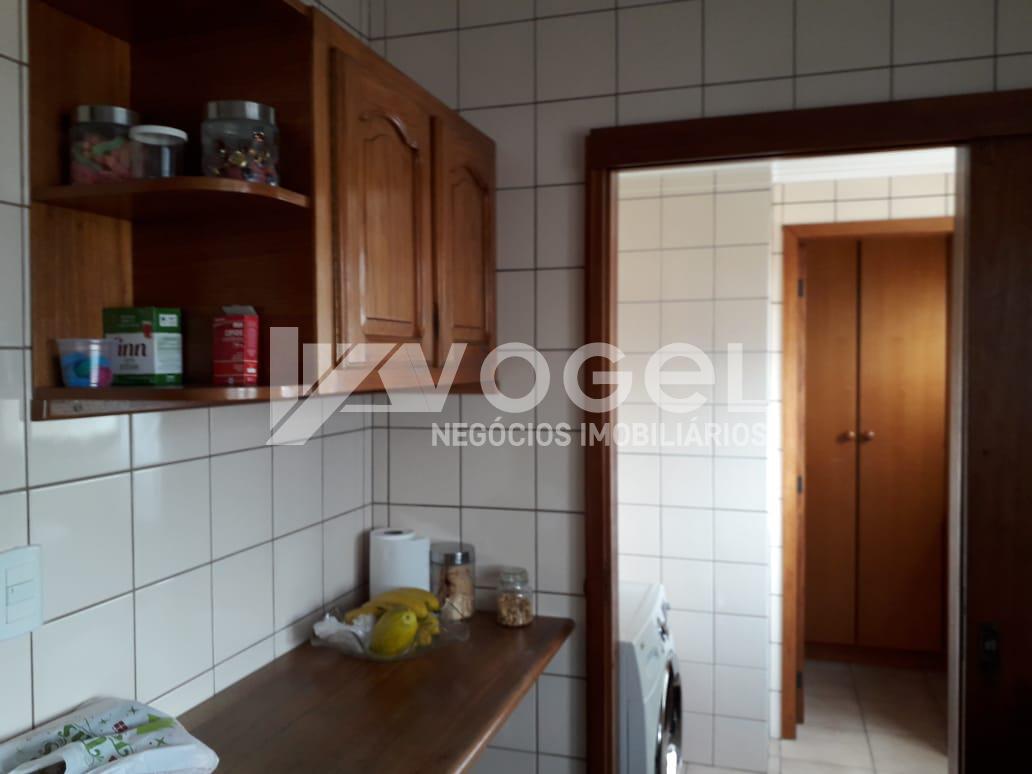 Apartamento à venda com 3 quartos, 134m² - Foto 7