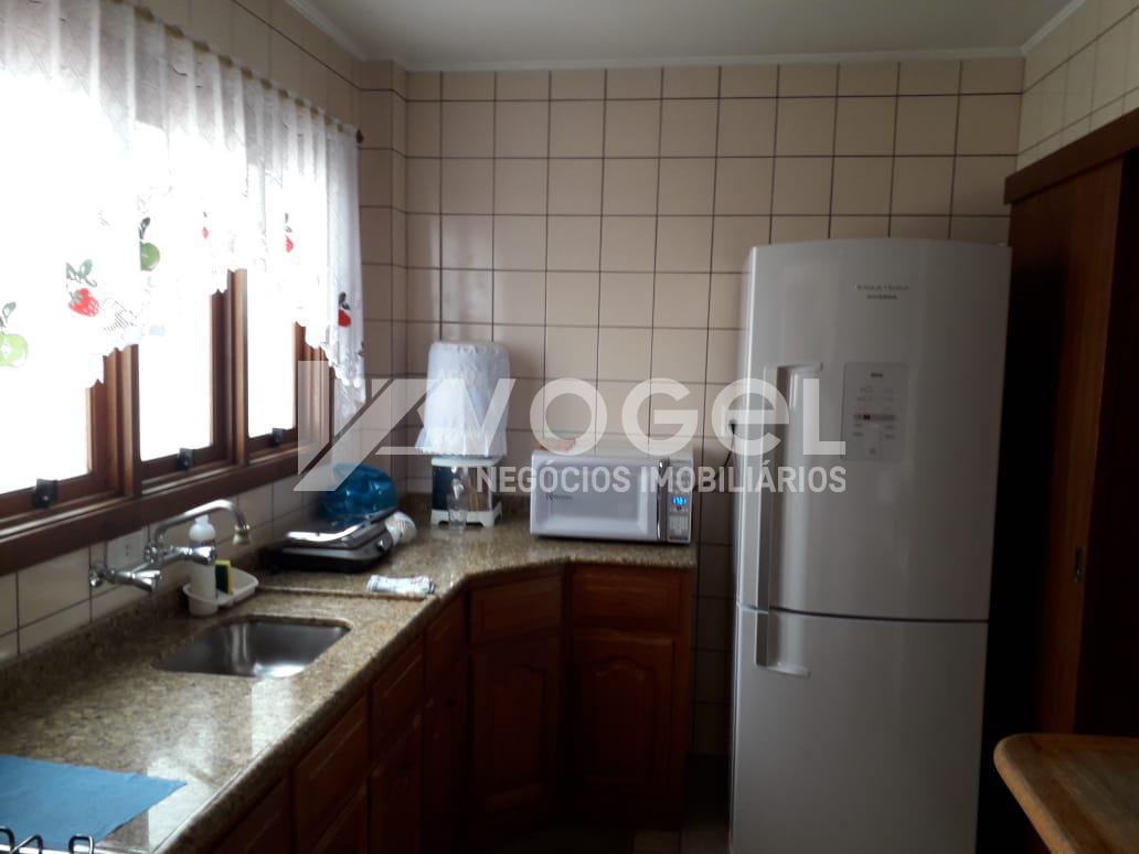 Apartamento à venda com 3 quartos, 134m² - Foto 22