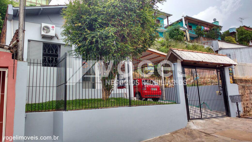 Casa à venda com 3 quartos, 250m² - Foto 1