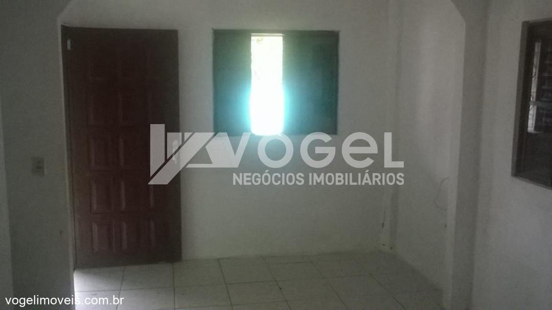 Casa à venda com 4 quartos, 176m² - Foto 2