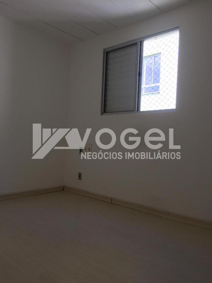 Apartamento à venda com 2 quartos, 48m² - Foto 13