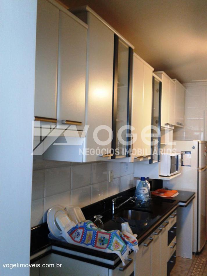 Apartamento à venda com 3 quartos, 178m² - Foto 12