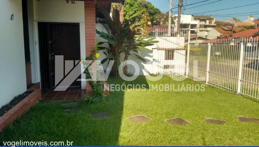 Casa à venda com 3 quartos, 360m² - Foto 2