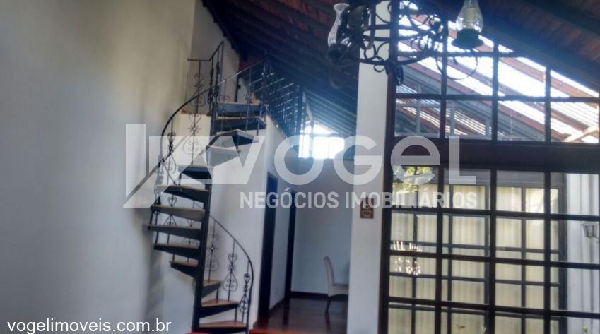 Casa à venda com 3 quartos, 360m² - Foto 8