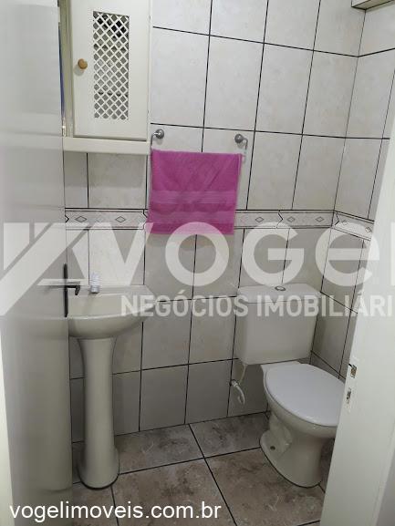 Casa à venda com 4 quartos, 289m² - Foto 4