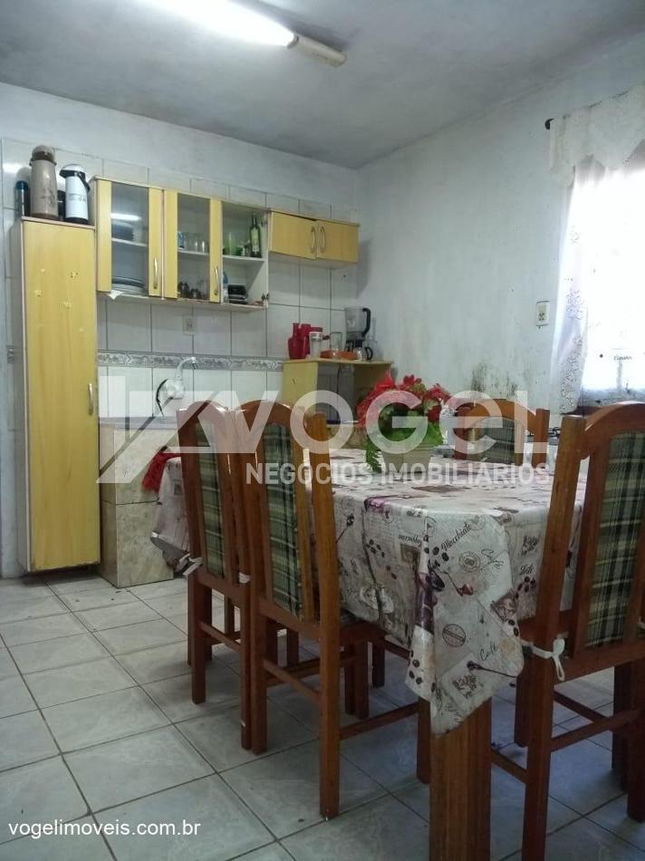 Casa à venda com 2 quartos, 300m² - Foto 4