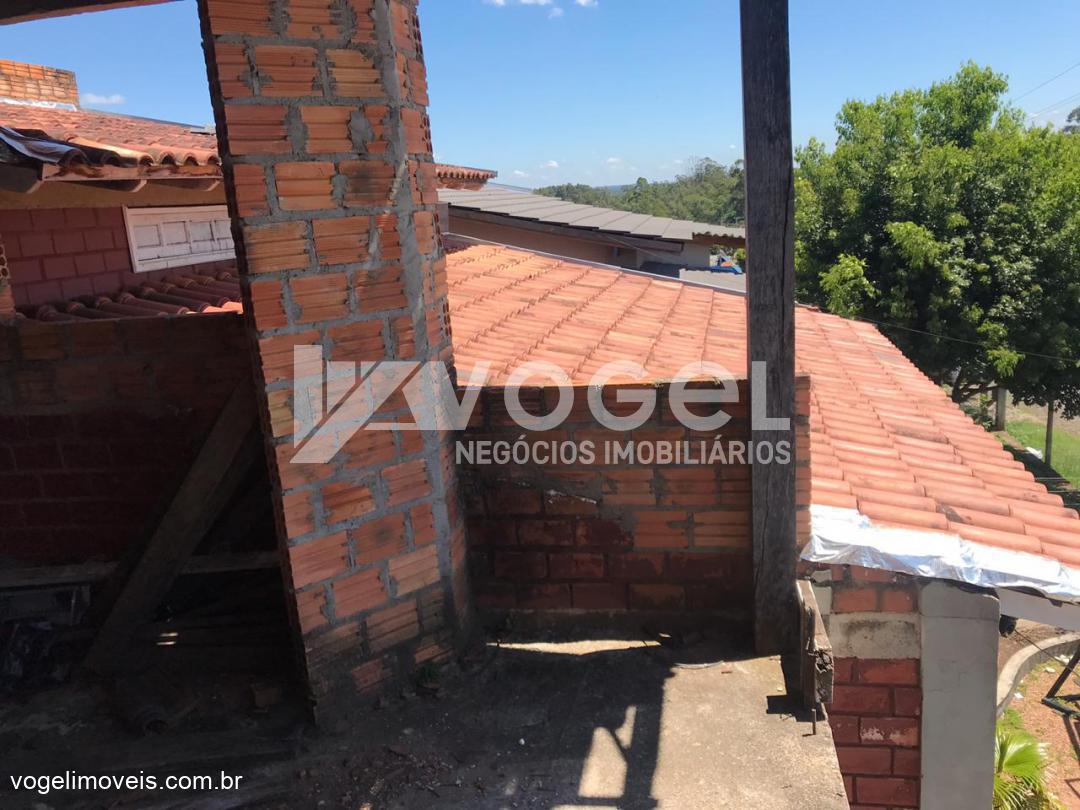 Casa à venda com 2 quartos, 300m² - Foto 13