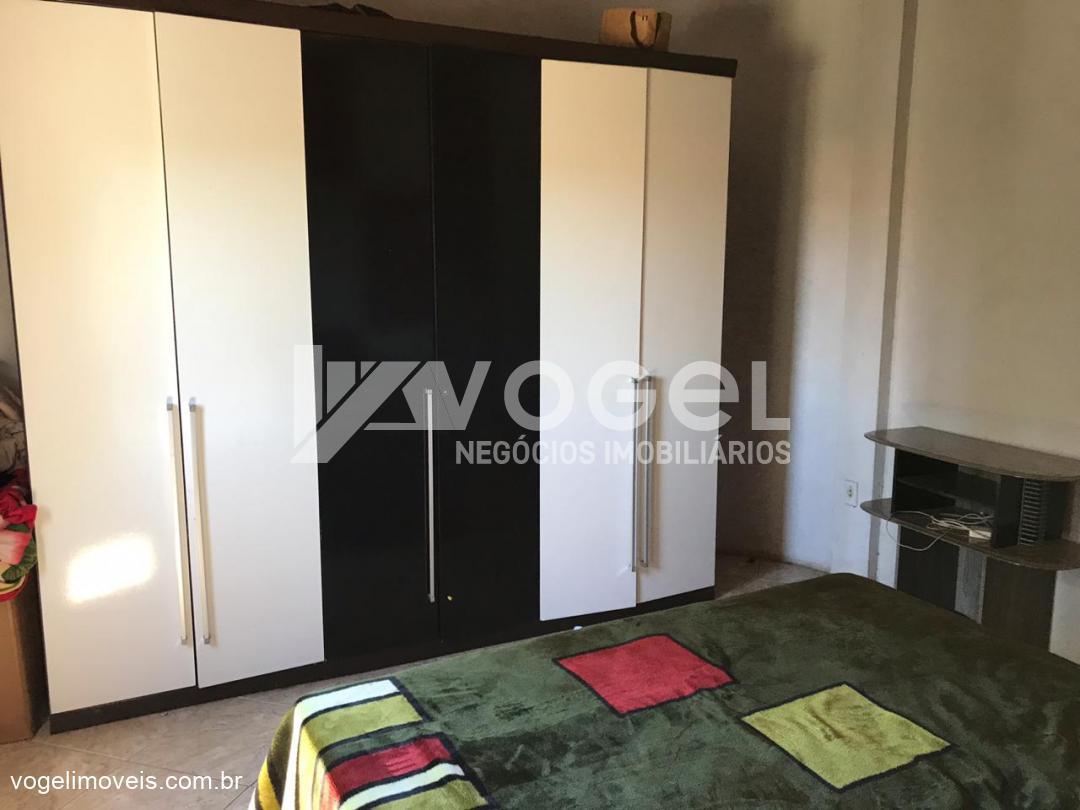 Casa à venda com 2 quartos, 300m² - Foto 22