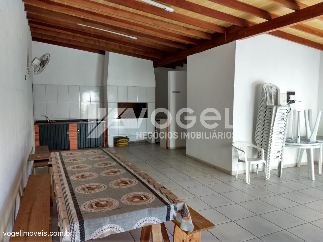 Apartamento à venda com 2 quartos, 61m² - Foto 4