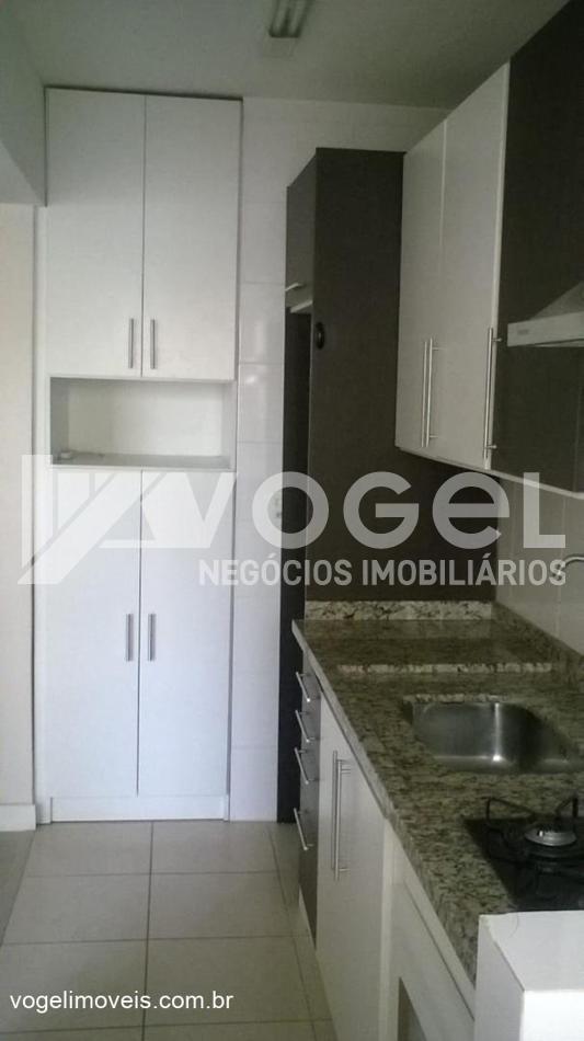 Apartamento à venda com 2 quartos, 86m² - Foto 23