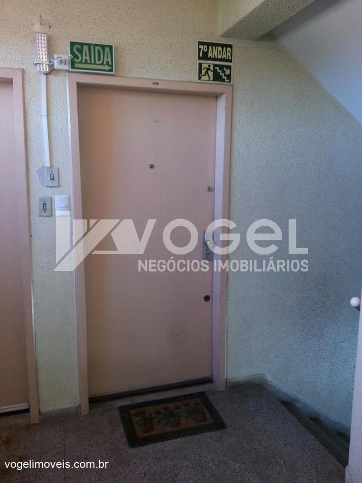 Apartamento à venda com 3 quartos, 83m² - Foto 1