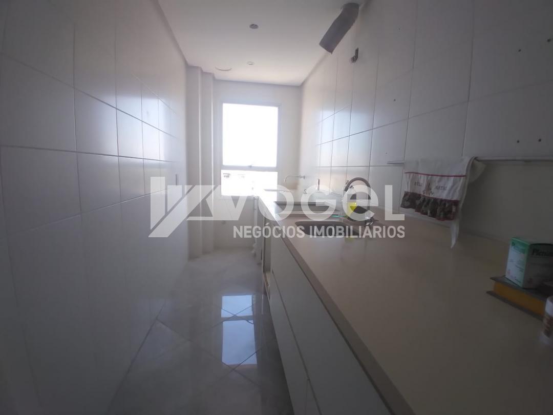 Apartamento à venda com 2 quartos, 142m² - Foto 13