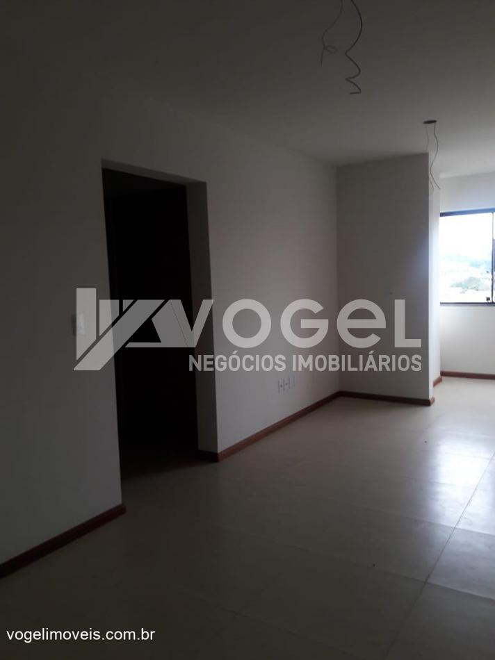 Apartamento à venda com 2 quartos, 67m² - Foto 25