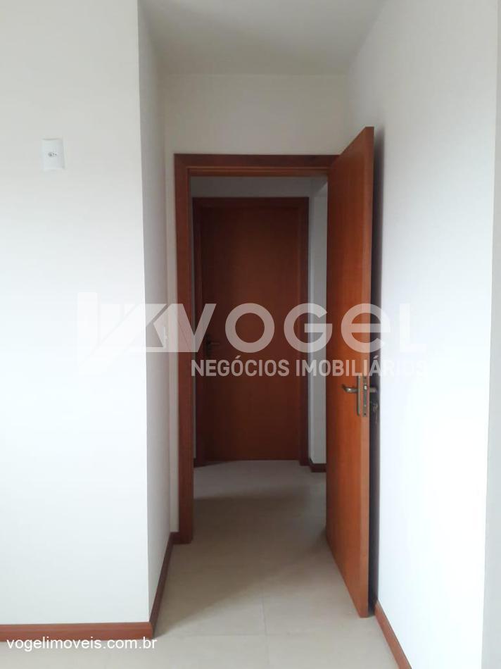 Apartamento à venda com 2 quartos, 67m² - Foto 10